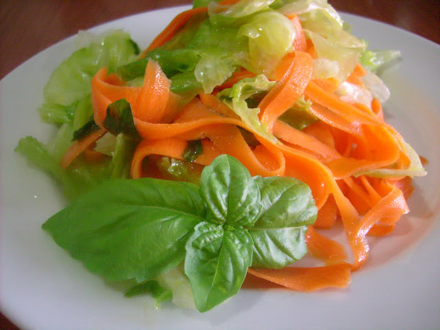 Приготовление салата из моркови