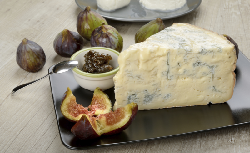 Сыр Горгонзола 🧀 – с чем есть, польза и вред, 5 рецептов блюд с голубым сыром, чем его можно заменить