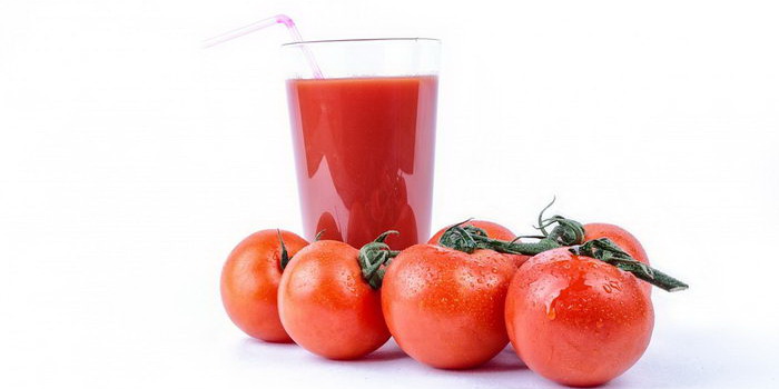 Сок и помидоры