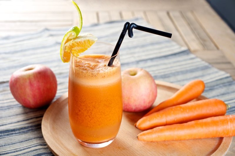 Морковный сок: настоящая находка и спасение при многих заболеваниях!