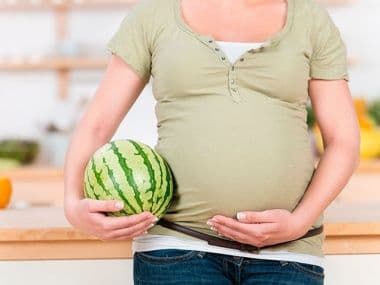 Арбуз при отеках во время беременности