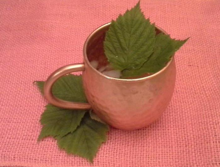 чай из листьев малины польза