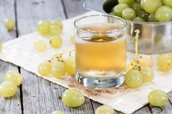 В чем польза виноградного сока и его лечебные свойства