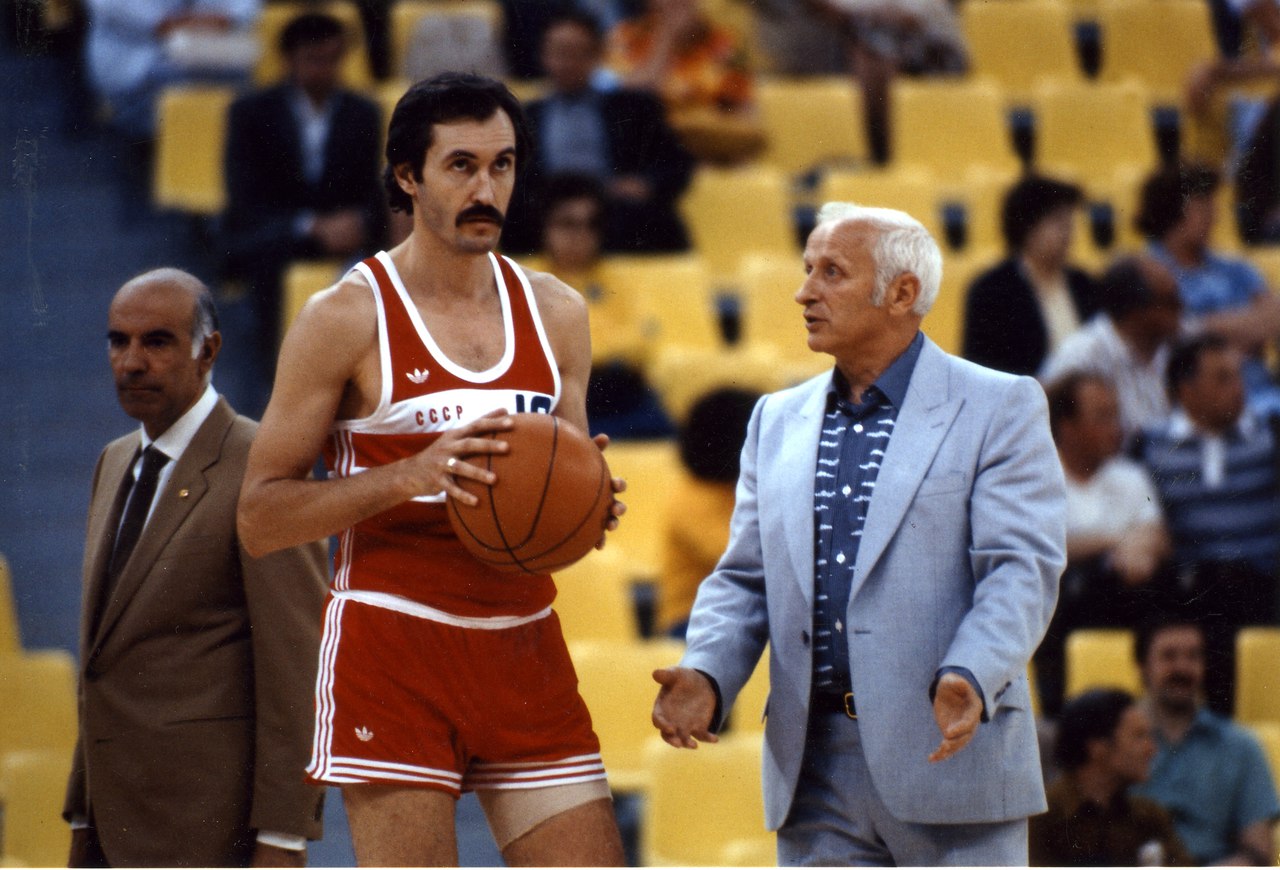 Сергей Белов вошел в Зал славы НБА в 1991 г.