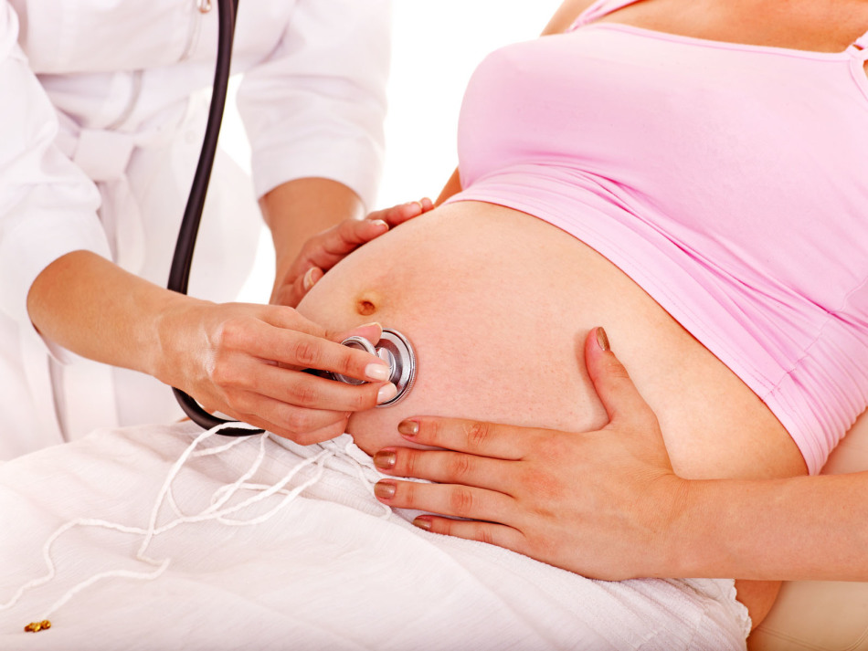 При беременности следует воздержаться от употребления калины