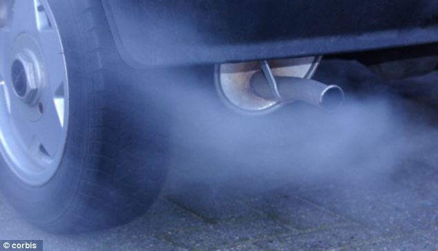 Heavy intake of air pollutants from car exhausts could lead to an increased risk of developing high blood pressure disorders during pregnancy, according to a recent study