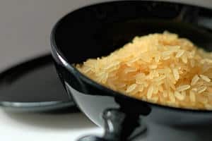image of a bowl of brown rice