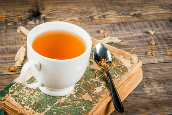 Травяные настои и чаи весьма полезны и обладают приятным вкусом и ароматом