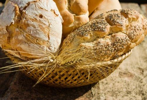 Почему нельзя нюхать хлеб. Хлеб как священная пища