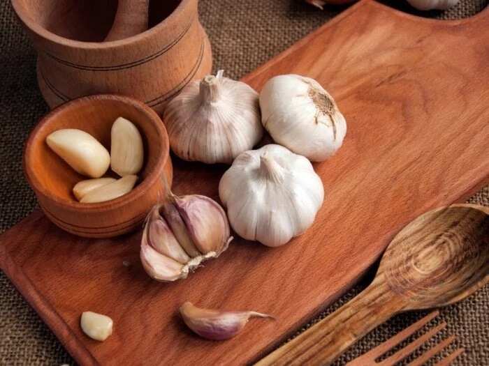 Benefits of eating raw garlic in empty stomach
