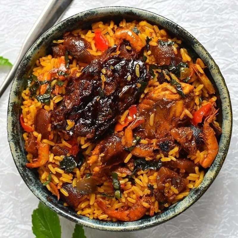 Jollof rice from top 10 Nigerian dishes for dinner