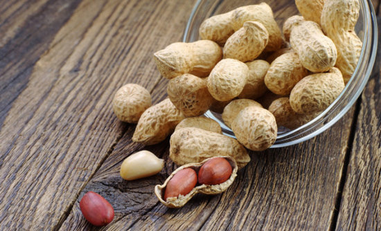Земляной орех (арахис): польза и вред