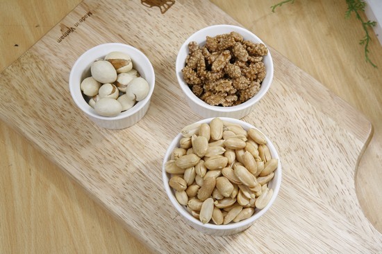 Ценные свойства арахиса для женщин