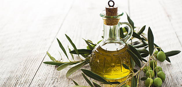 Польза оливкового масла для лица