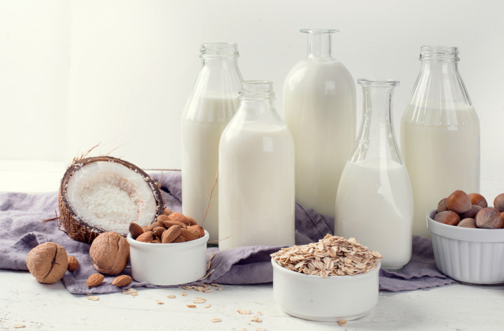 Растительное молоко: полезнее ли оно коровьего?