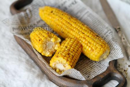 Фото рецепта Запечённая кукуруза с паприкой и прованскими травами