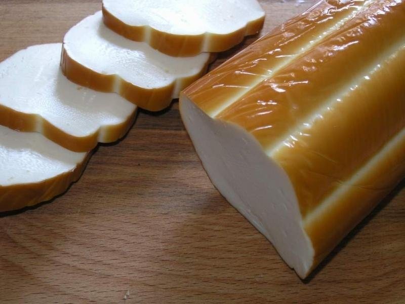 польза и вред колбасного сыра