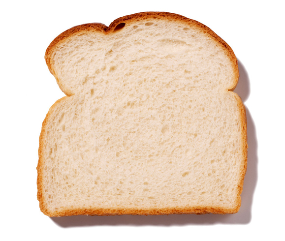 Кусок белого хлеба