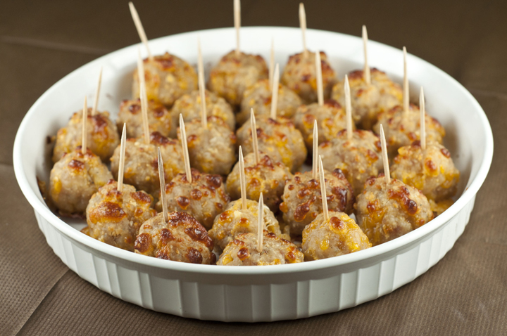 Sausage Cheese Balls make for the perfect little appetizer to serve to your guests at any holiday party, and especially for New Year