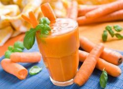 польза морковного сока для женщин