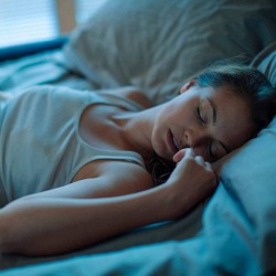 10 причин, по которым вам стоит ложиться спать до полуночи