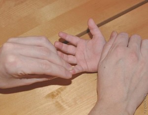 Массаж для пальцев рук