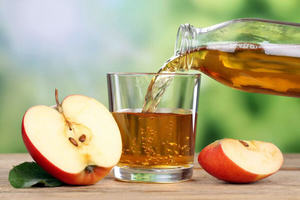 Польза и вред яблочного сока 
