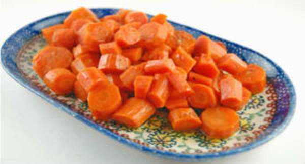Чем полезна вареная морковь и сколько в ней калорий