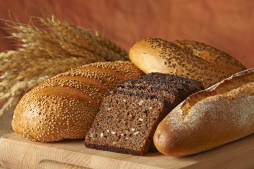 Ржаной хлеб, что содержит. Применение ржаного хлеба в домашней косметологии